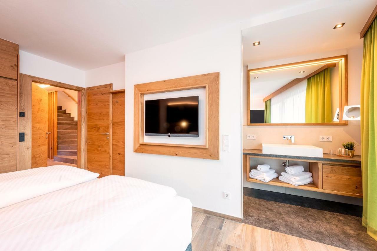 Gasteg Living Apartment Maria Alm am Steinernen Meer Bagian luar foto