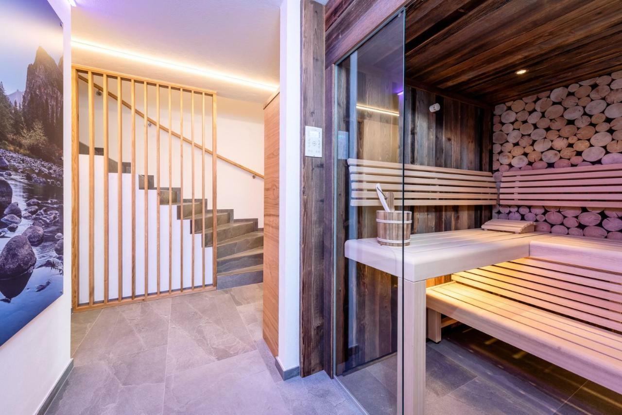 Gasteg Living Apartment Maria Alm am Steinernen Meer Bagian luar foto