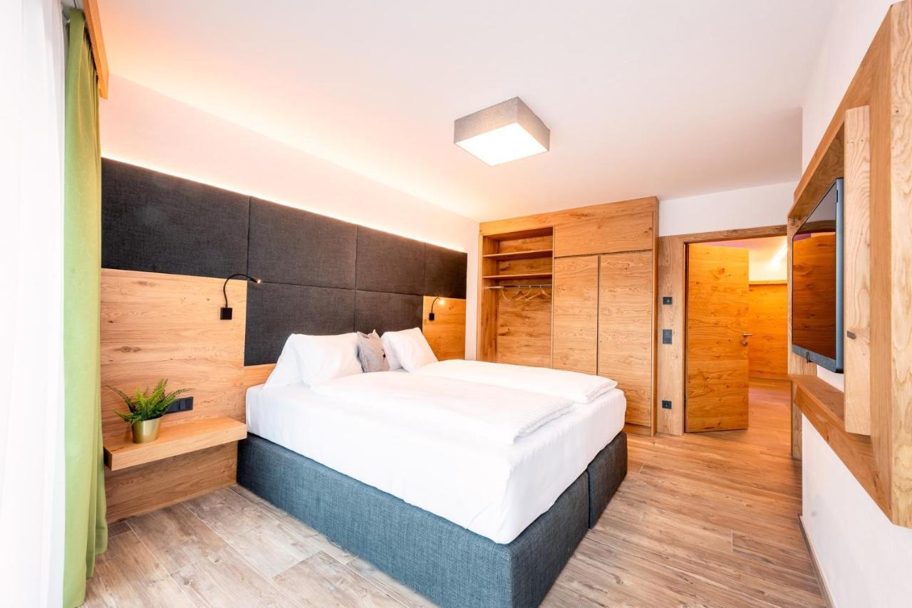 Gasteg Living Apartment Maria Alm am Steinernen Meer Bagian luar foto